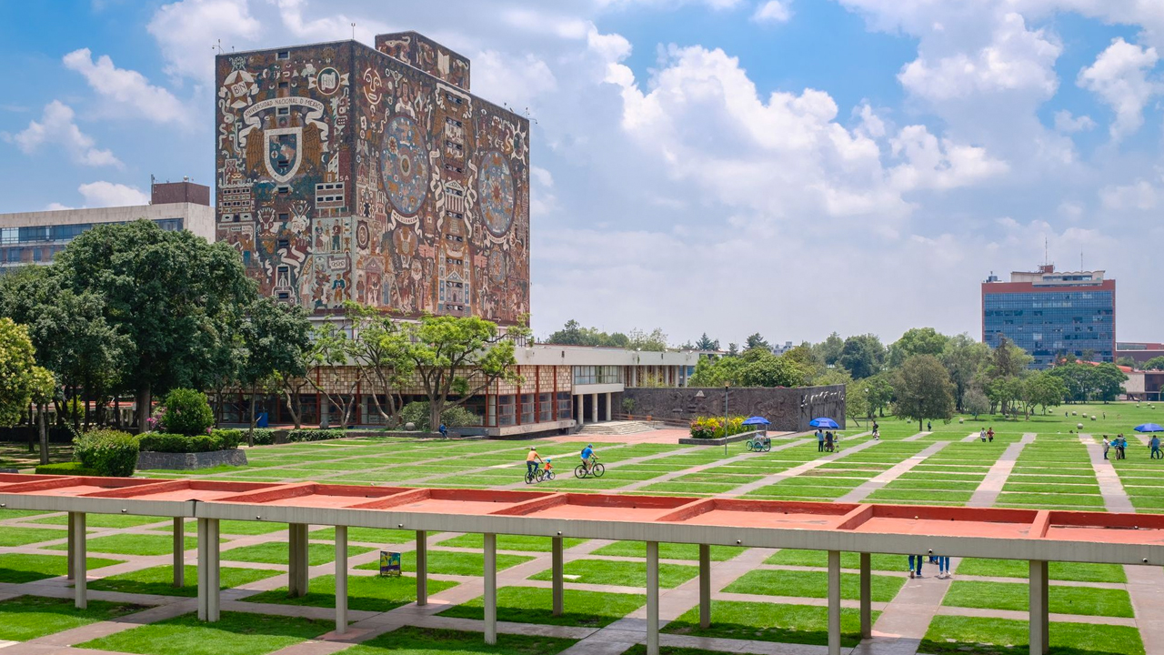 Continúan labores de fumigación y limpieza en la UNAM